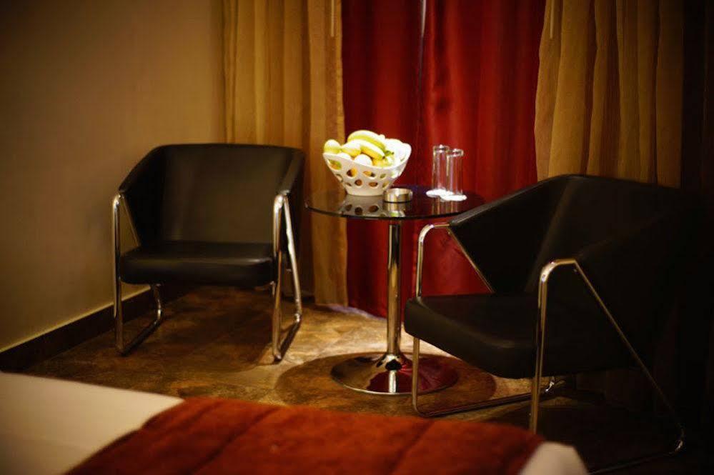 Hotel Xperience Джуния Екстериор снимка