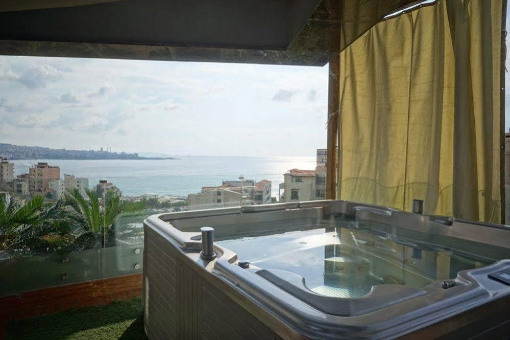 Hotel Xperience Джуния Екстериор снимка