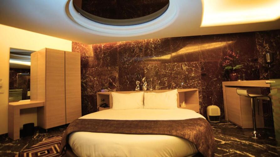 Hotel Xperience Джуния Екстериор снимка
