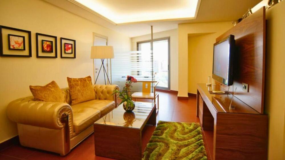 Hotel Xperience Джуния Екстериор снимка